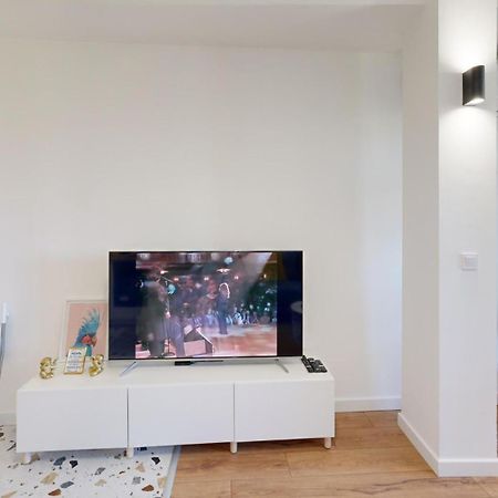 Modern City Stay Apartment 4 Min Walk From Alexander Nevski Sofia Ngoại thất bức ảnh